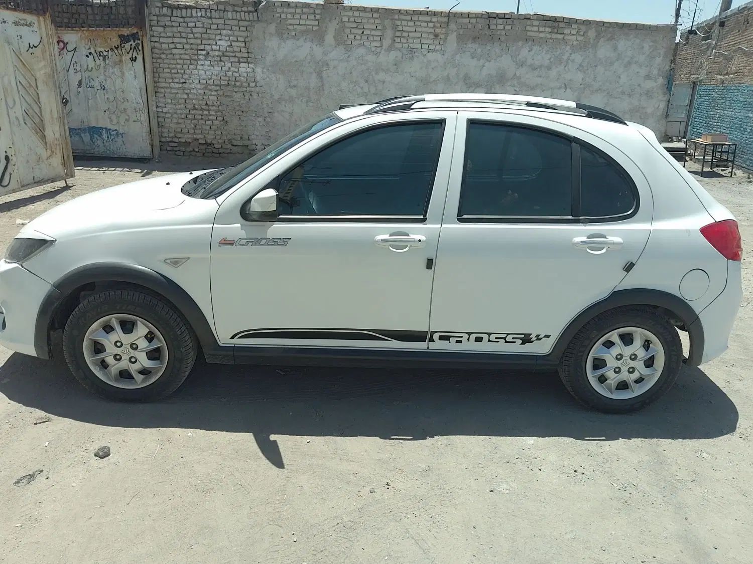 خودرو کوییک، معمولی آگهی ann_19929478