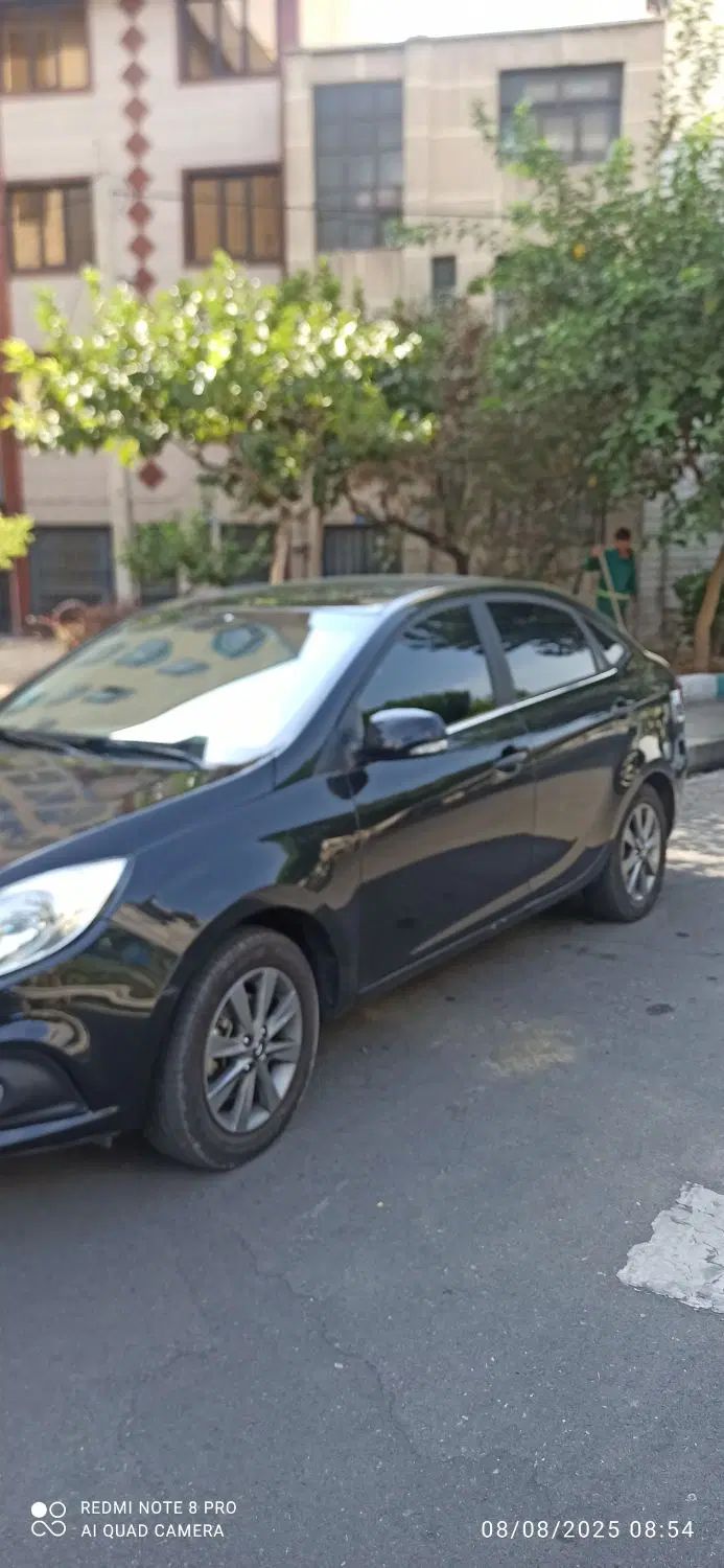 جک J4 اتوماتیک آپشنال - 1402
