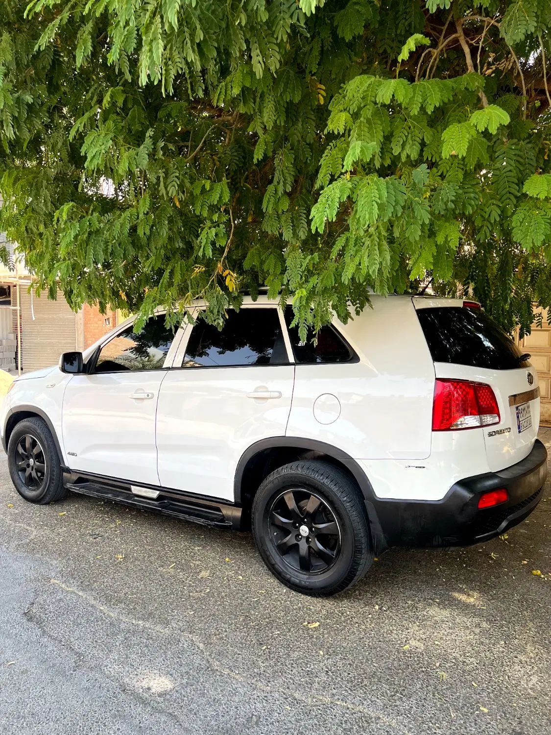کیا سورنتو نیمه فول XM - 2011