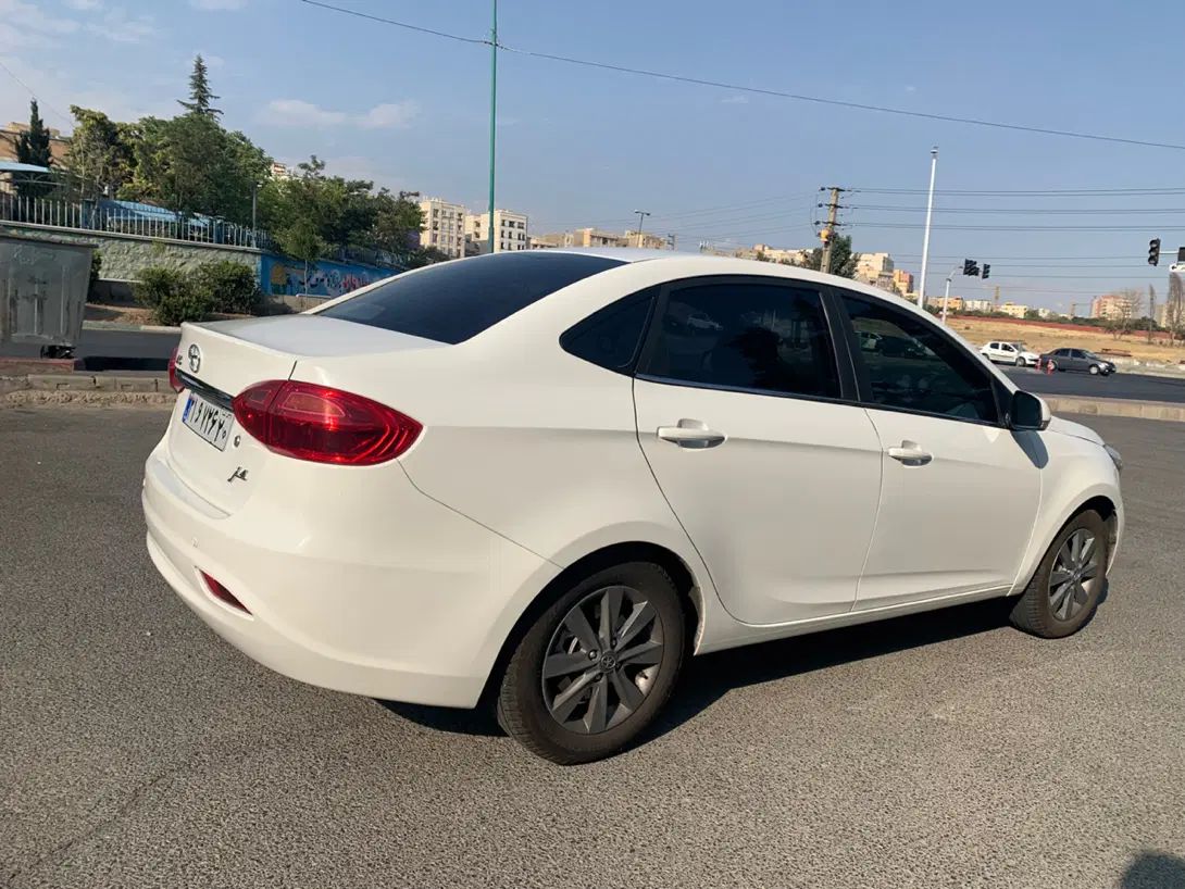 جک J4 اتوماتیک ساده - 1403