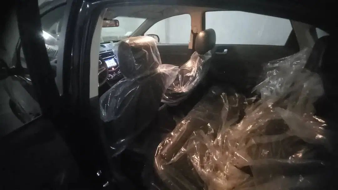 جک J4 اتوماتیک ساده - 1402