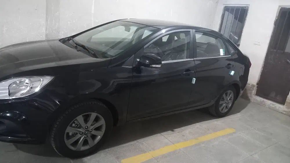 جک J4 اتوماتیک ساده - 1402