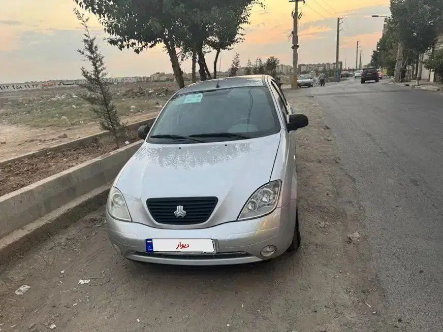 تیبا صندوق دار SX - 1398