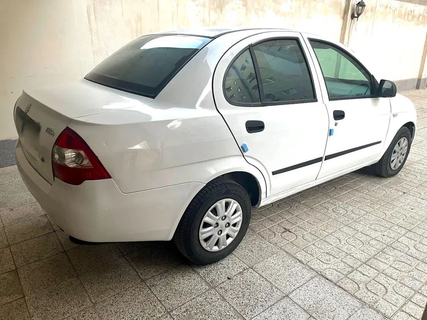 تیبا صندوق دار SX - 1393