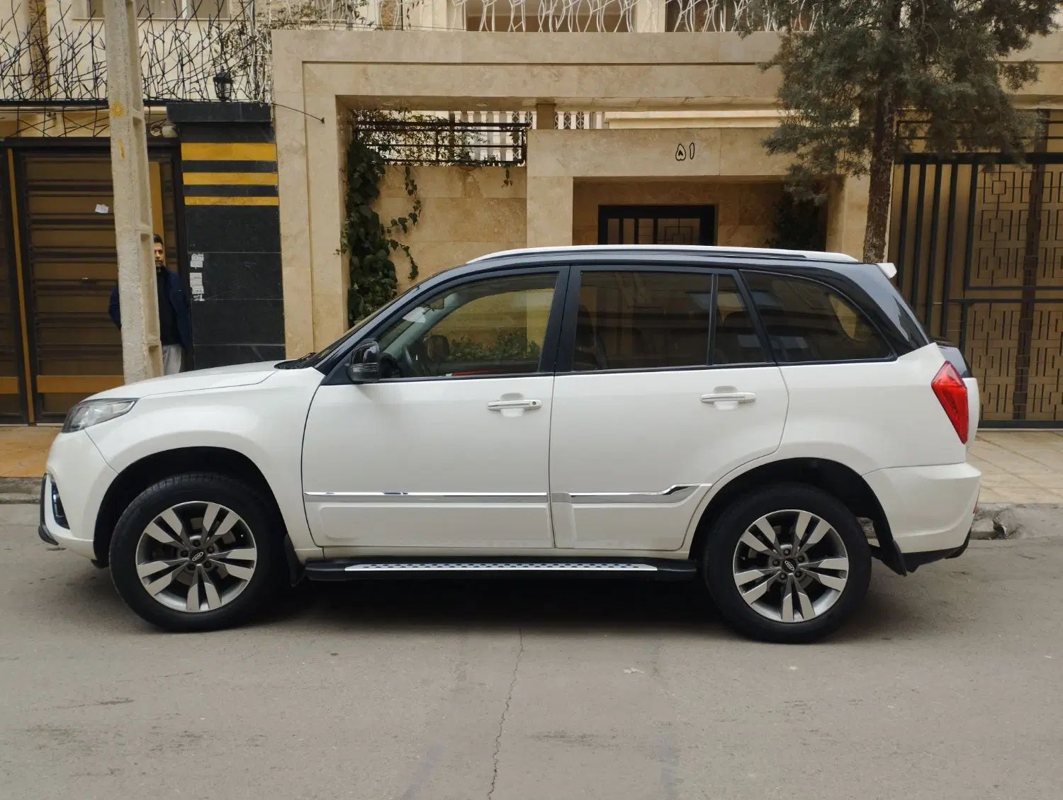 خودرو ام وی ام، X33 S آگهی ann_19930544