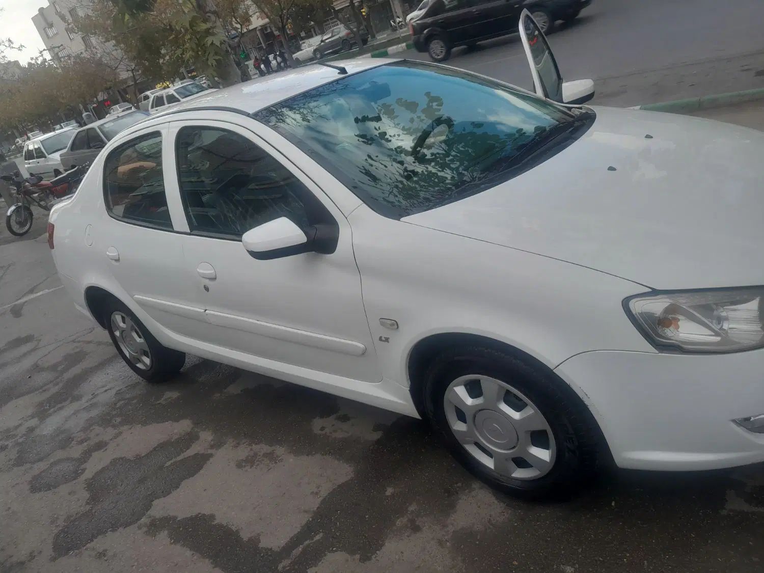 خودرو رانا، LX آگهی ann_19930628