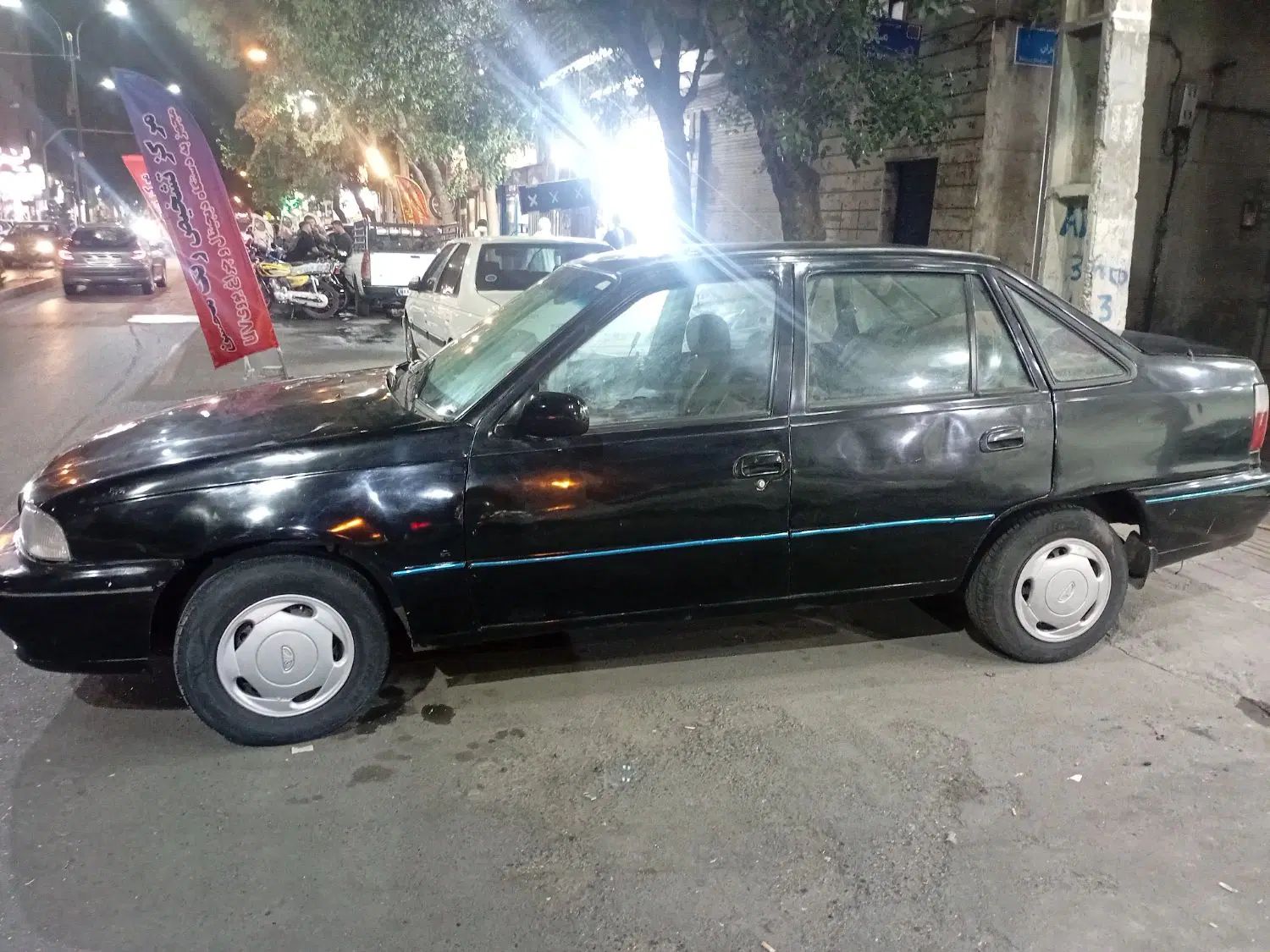 دوو سیلو سدان - 1381