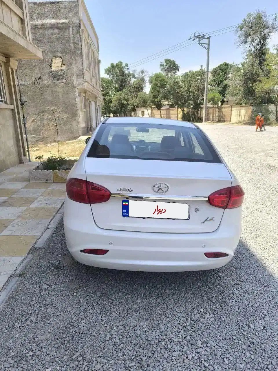جک J4 اتوماتیک ساده - 1402