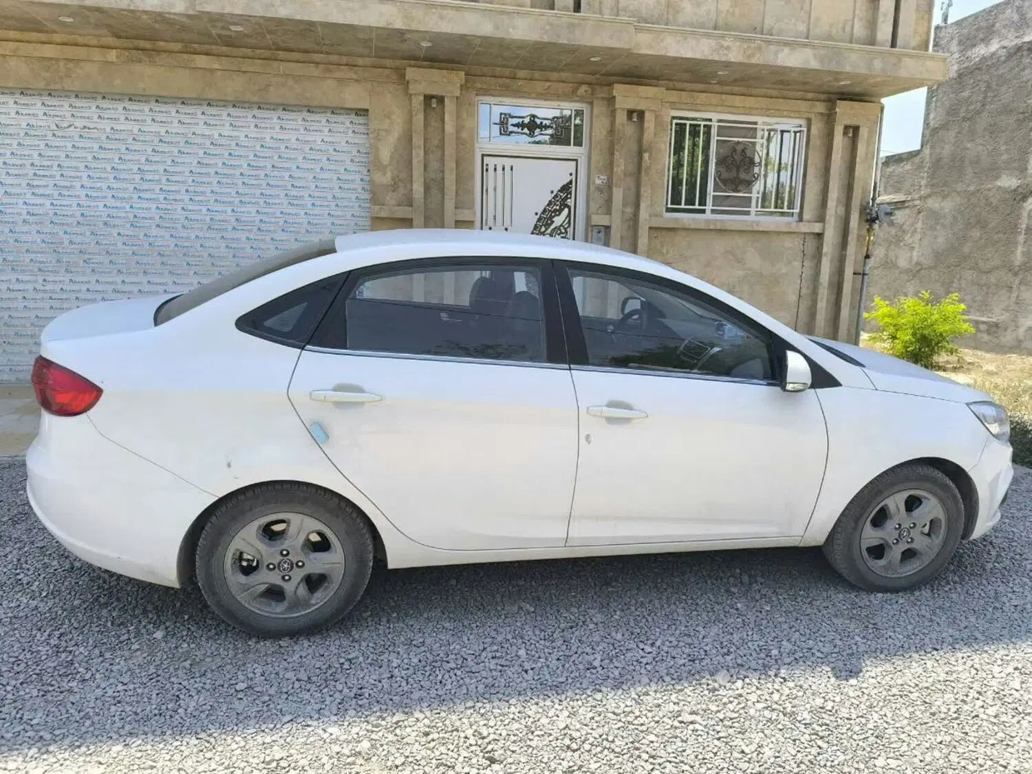 جک J4 اتوماتیک ساده - 1402