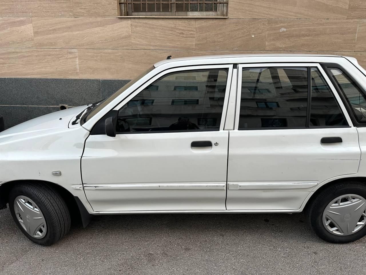 خودرو پراید، 111 آگهی ann_19930812