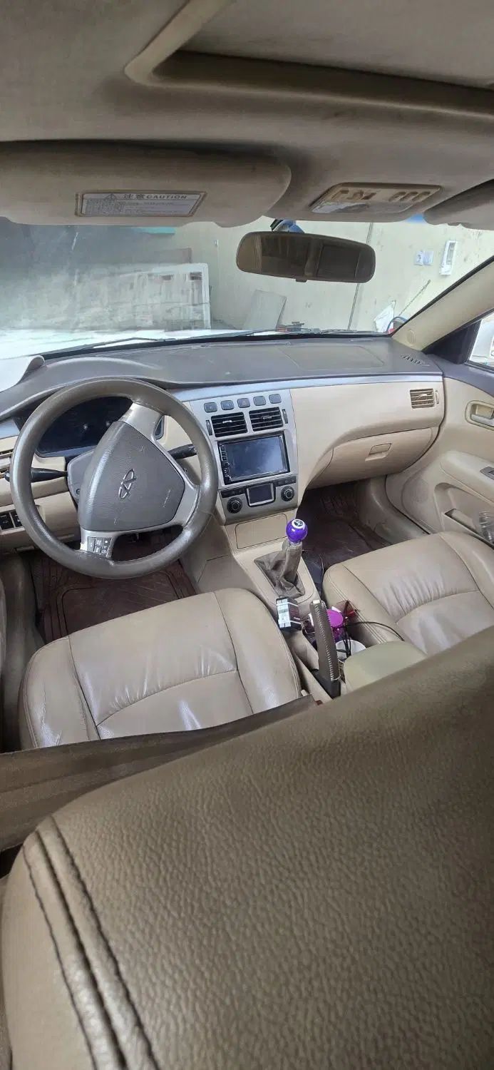 ام وی ام 530 دنده ای - 1389