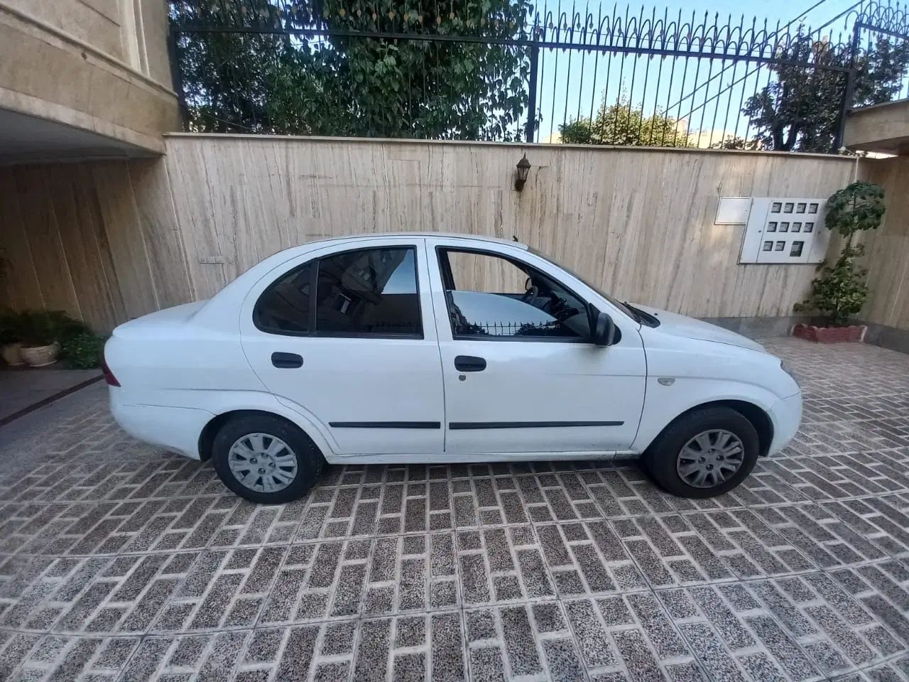 تیبا صندوق دار SX - 1399