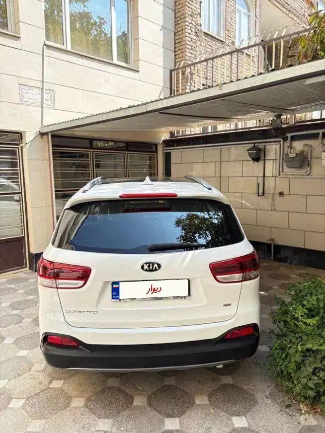 کیا سورنتو فول  UM - 2015