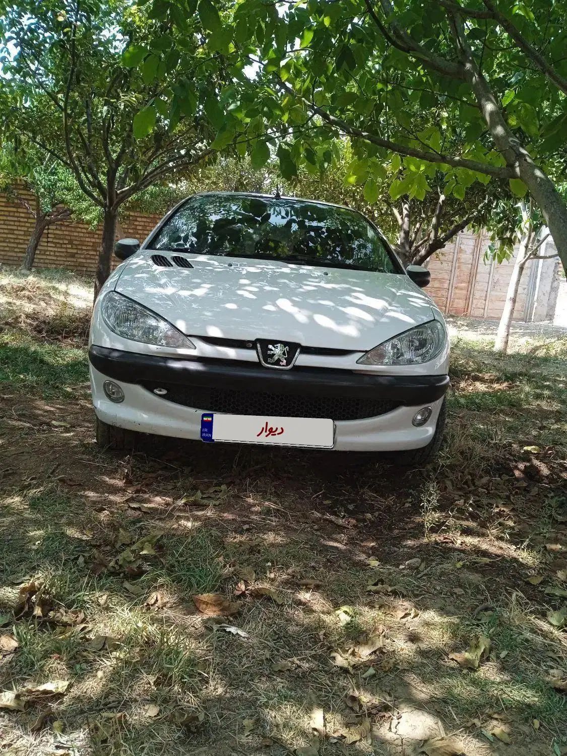 پژو ۲۰۶ صندوق دار v8 - 1397