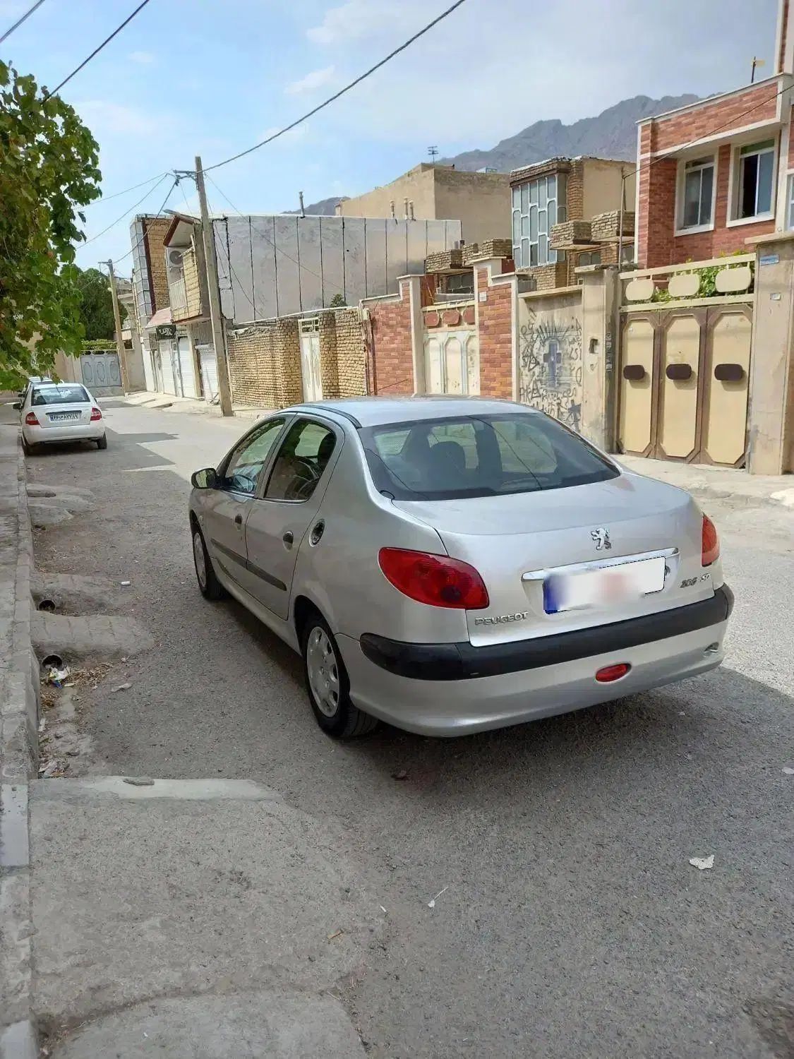 پژو ۲۰۶ صندوق دار v20 - 1390