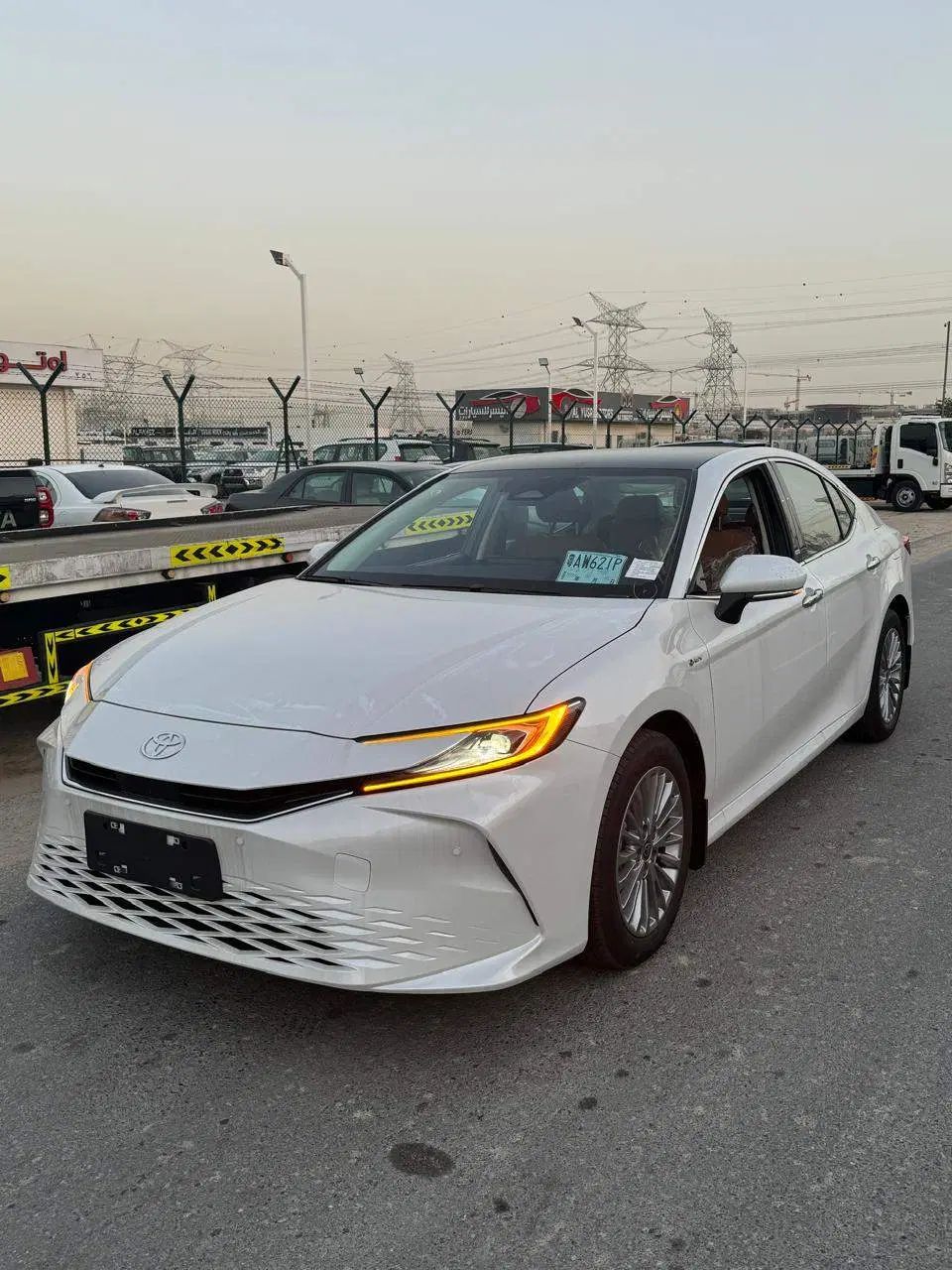 تویوتا کمری XLE - 2024