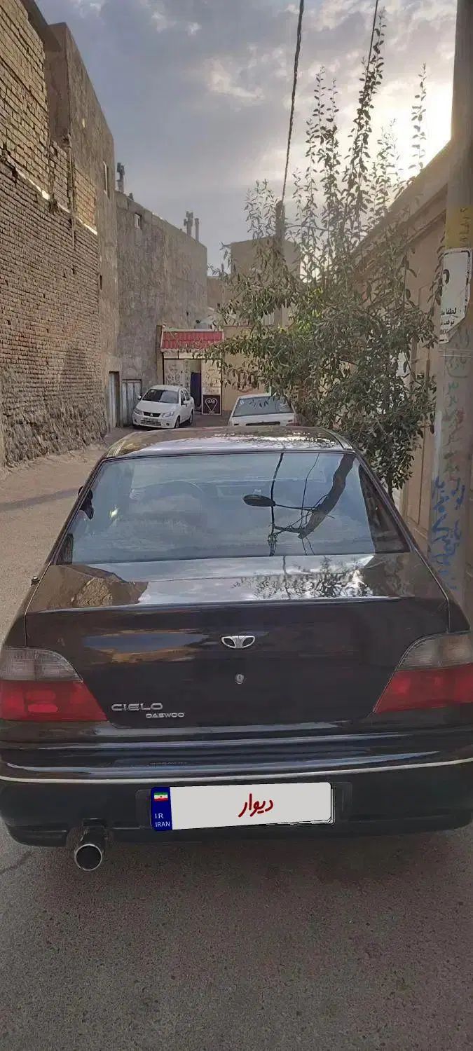 دوو سیلو سدان - 1379