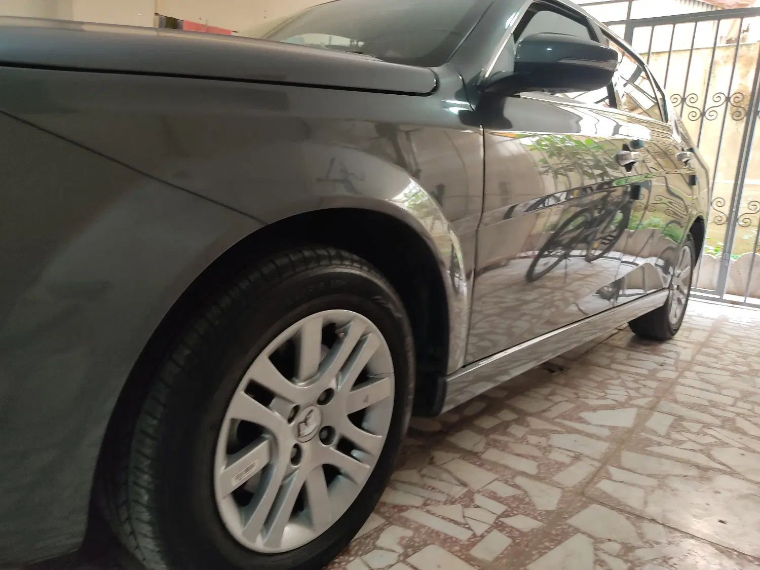 خودرو دنا، پلاس آگهی ann_19932146