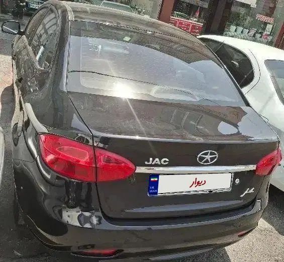 جک J4 اتوماتیک ساده - 1402