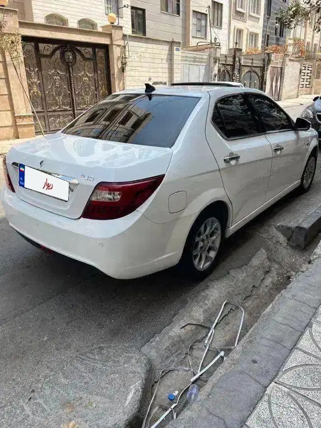 دنا پلاس توربو اتوماتیک - 1401