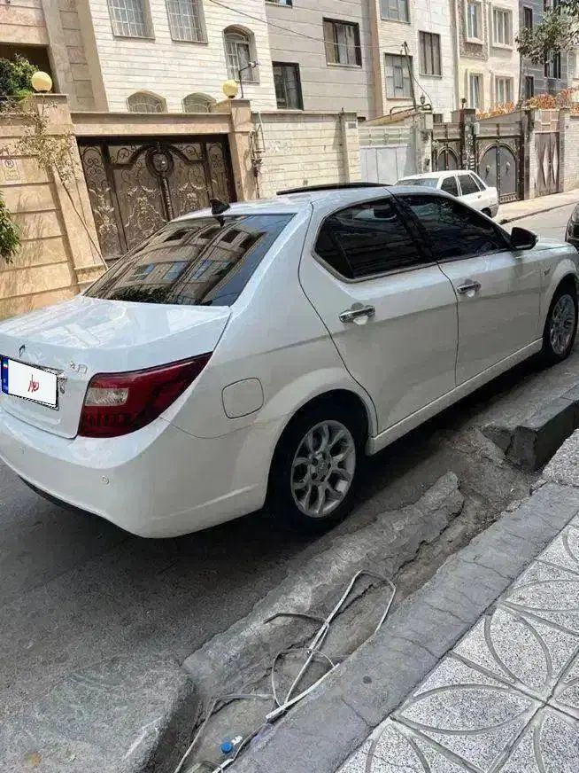 دنا پلاس توربو اتوماتیک - 1401