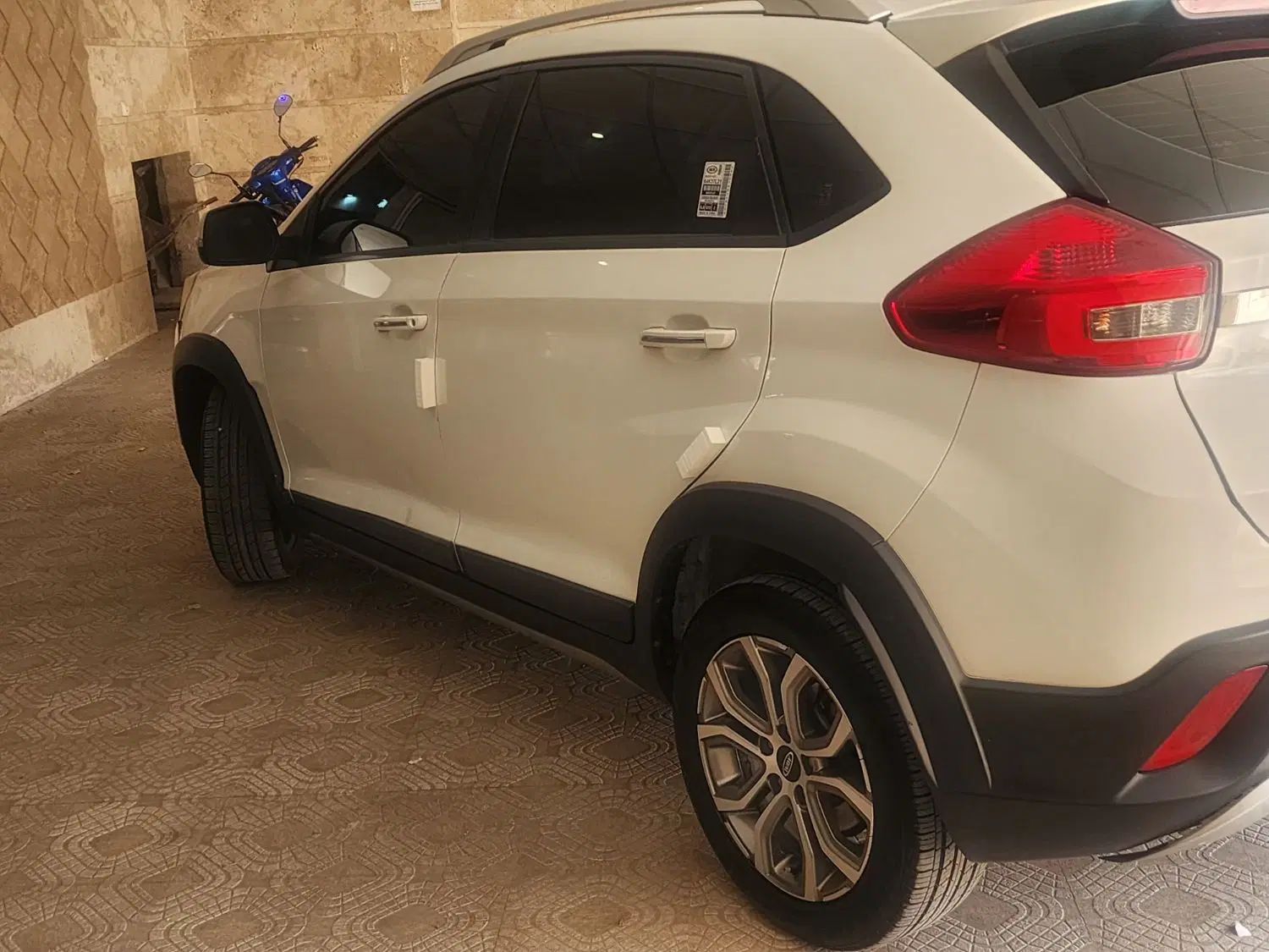 ام وی ام X22 اتوماتیک لاکچری - 1396