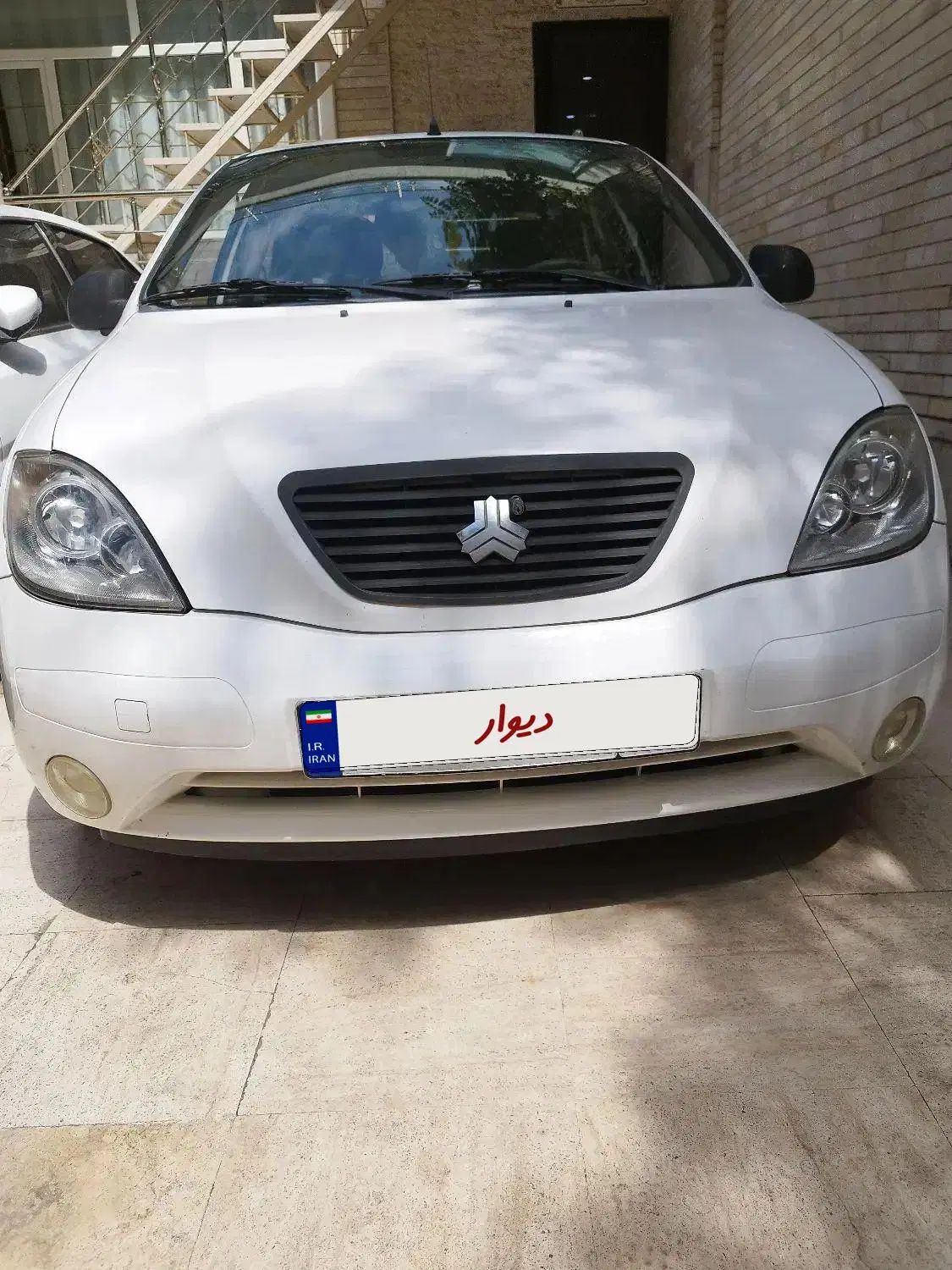 تیبا صندوق دار SX - 1392