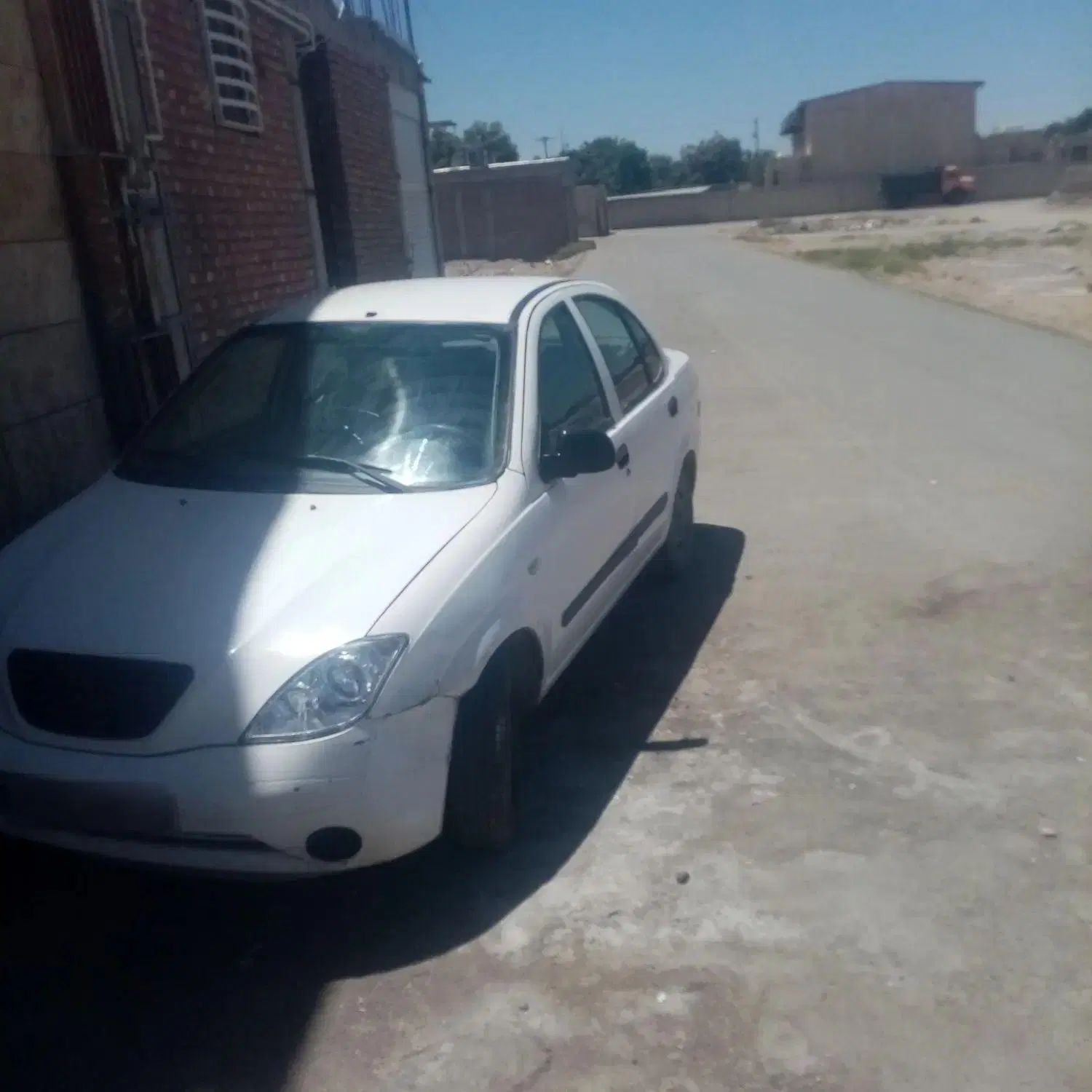 تیبا صندوق دار EX - 1395
