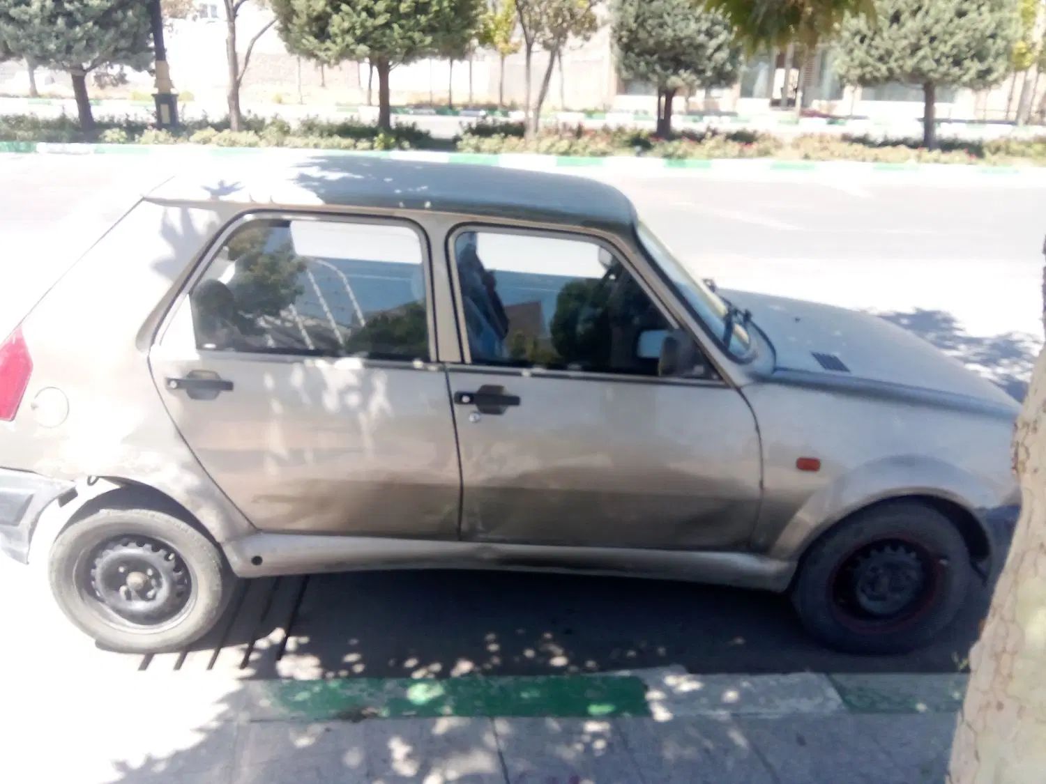 خودرو رنو، پی کی آگهی ann_19932698