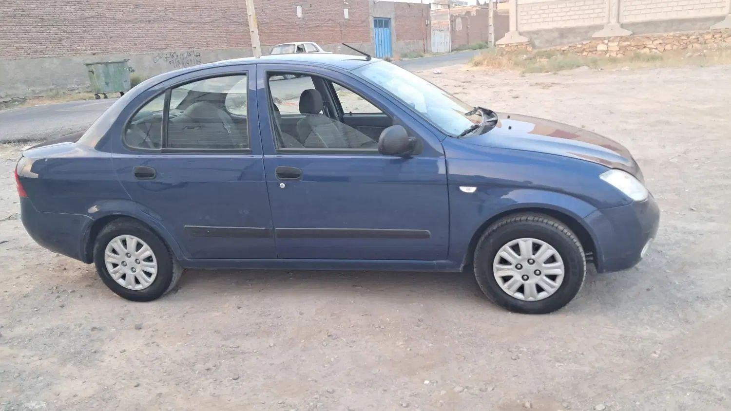 تیبا صندوق دار EX - 1395