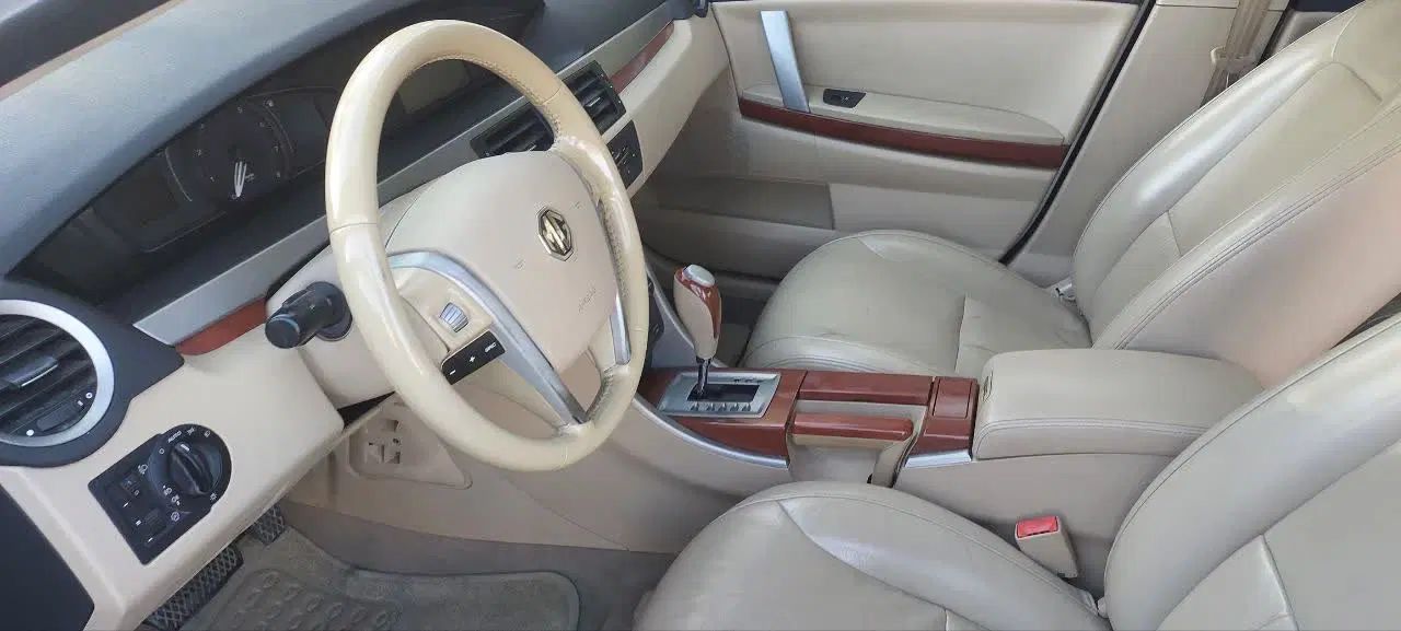 ام جی 550 اتوماتیک - 2012