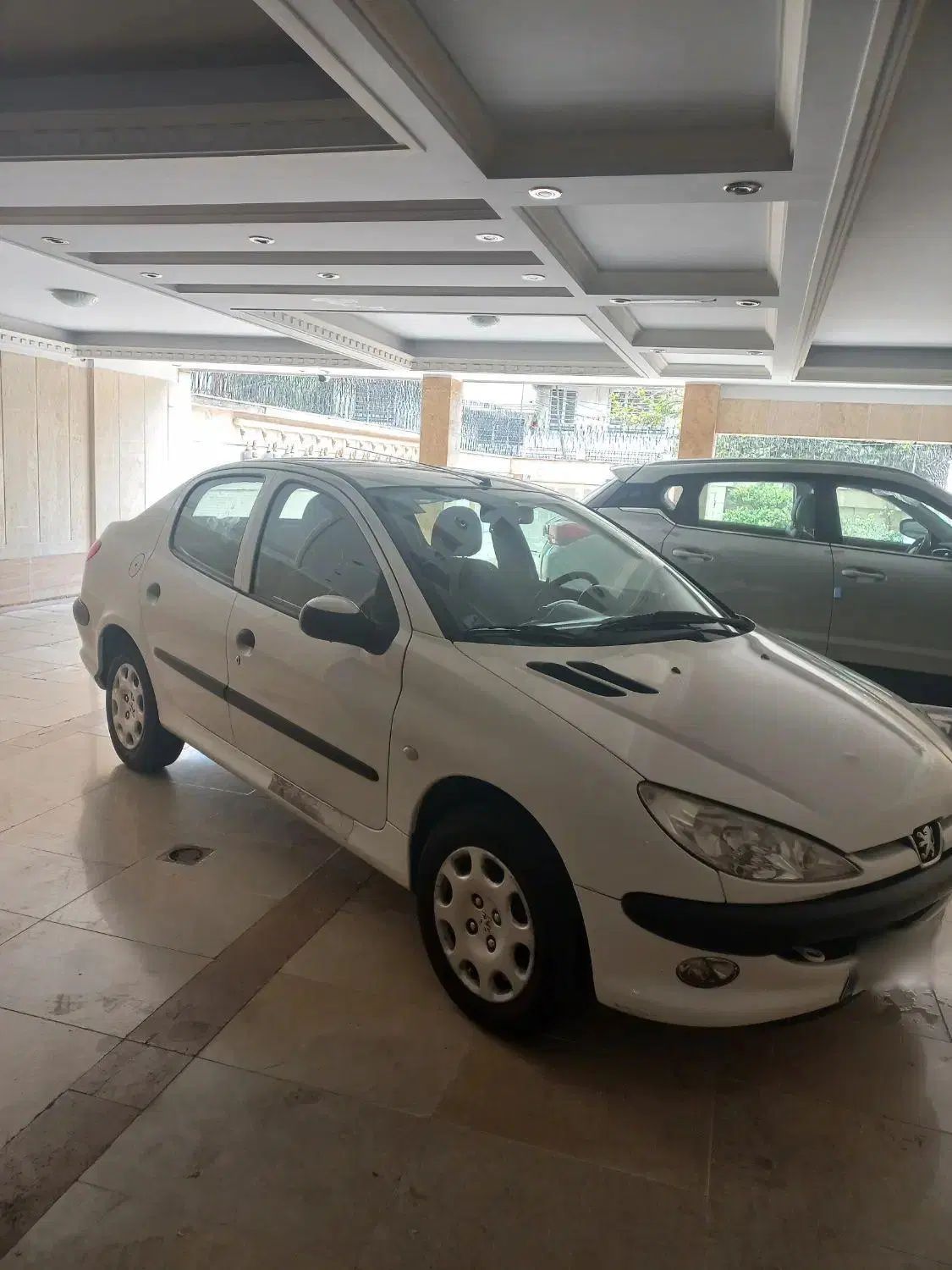 پژو ۲۰۶ صندوق دار v8 - 1398