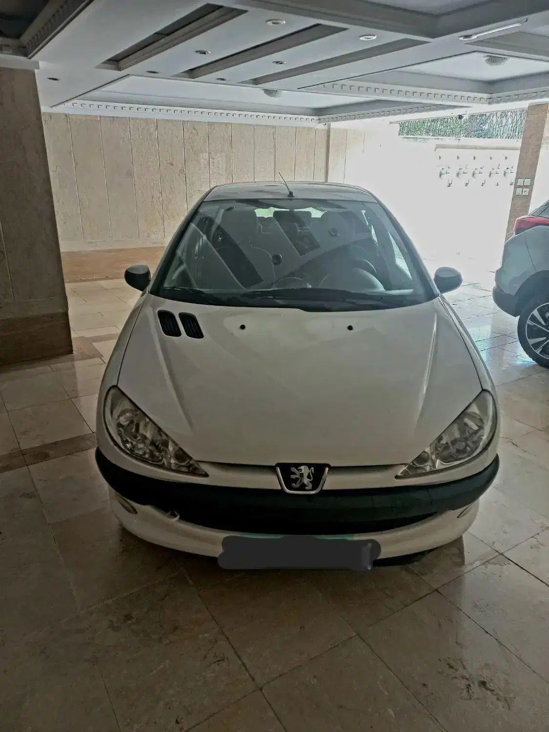 پژو ۲۰۶ صندوق دار v8 - 1398
