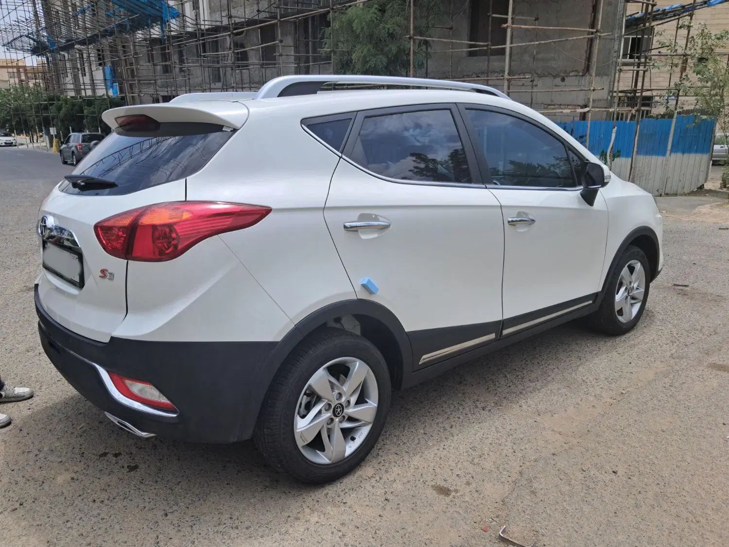 جک S3 اتوماتیک - 1400