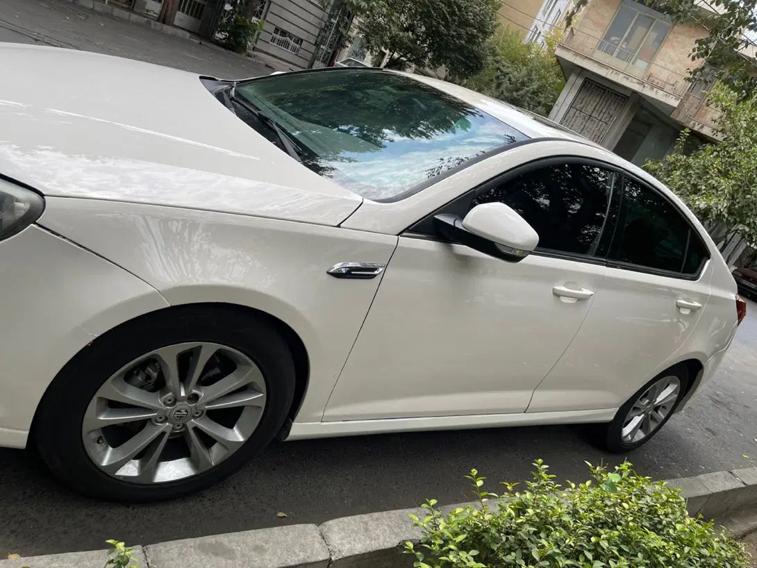 ام جی 6 لیفت بک GT فیس جدید - 2015