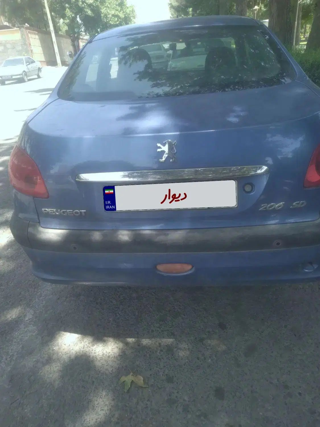 پژو ۲۰۶ صندوق دار v8 - 1395
