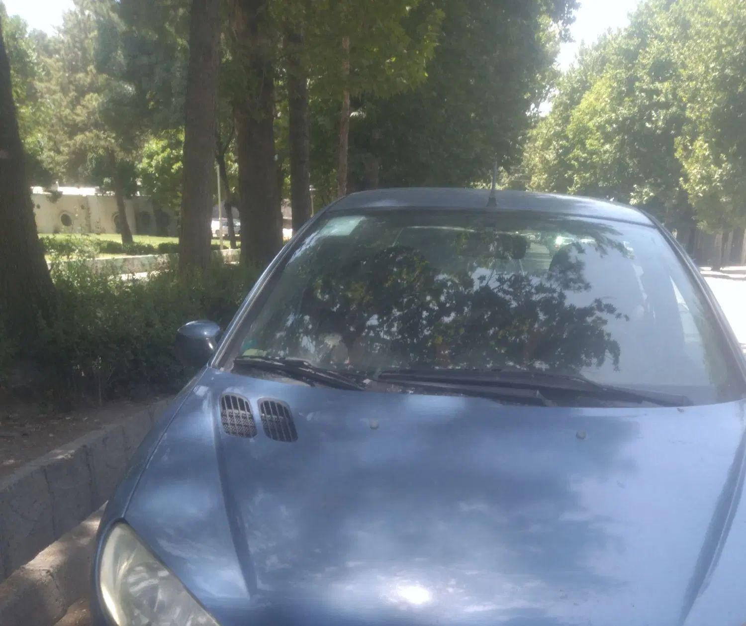پژو ۲۰۶ صندوق دار v8 - 1395