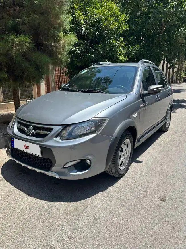 خودرو کوییک، معمولی آگهی ann_19933452