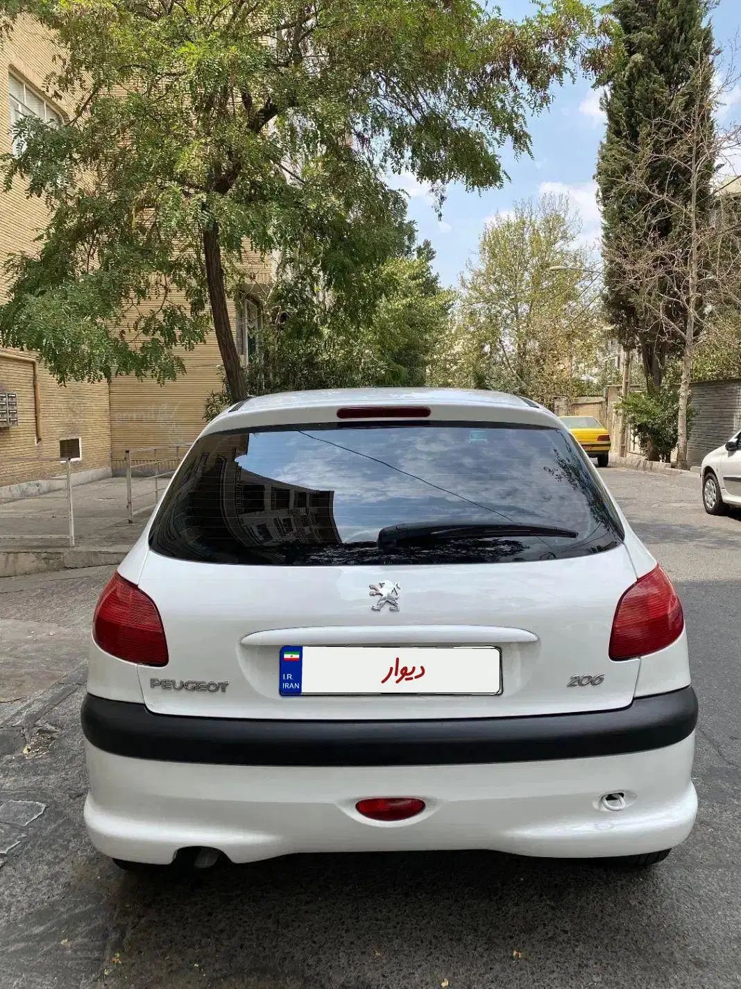 پژو 206 تیپ 2 - 1390