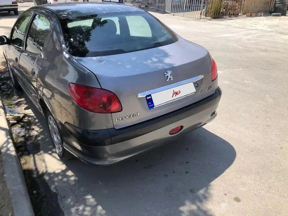 پژو ۲۰۶ صندوق دار v2 - 1389