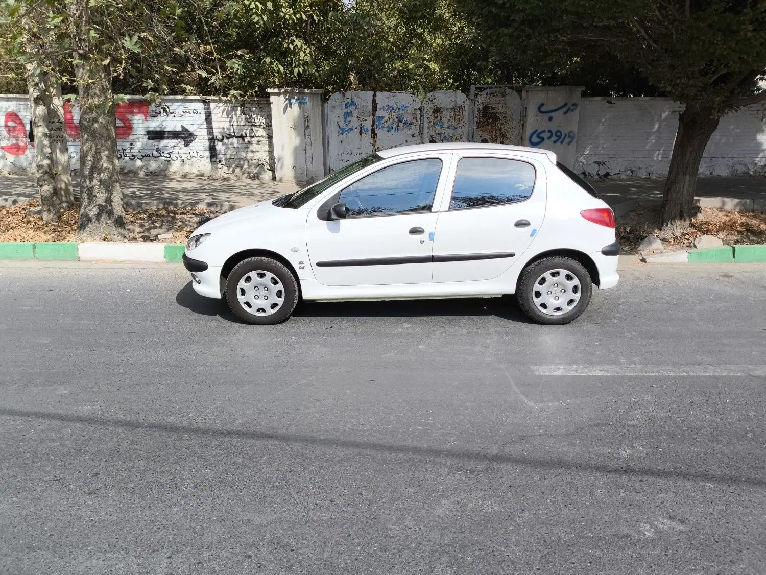 پژو 206 تیپ 2 - 1400