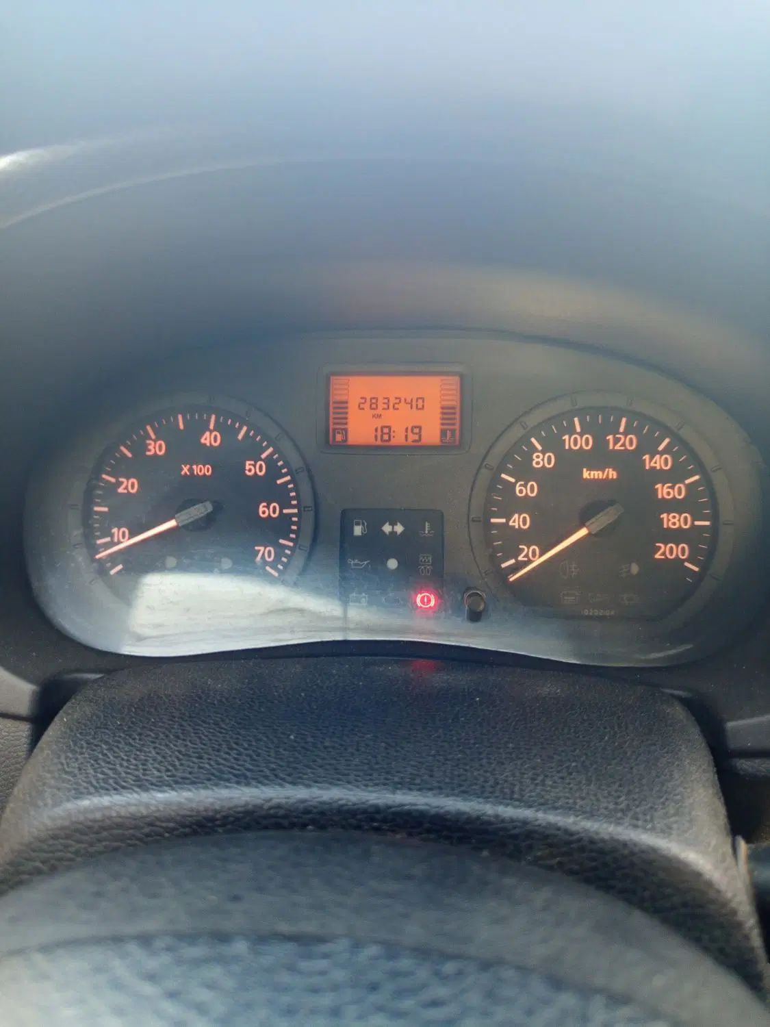 رنو تندر 90 E1 - 1387