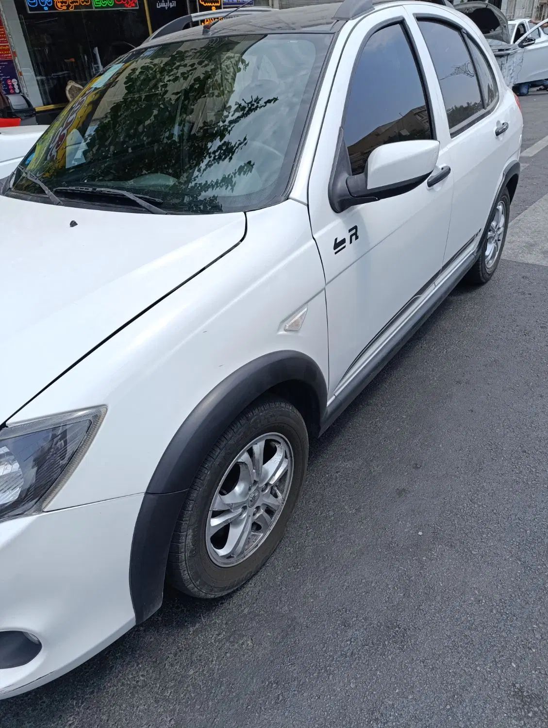 کوییک R دنده‌ای - 1400