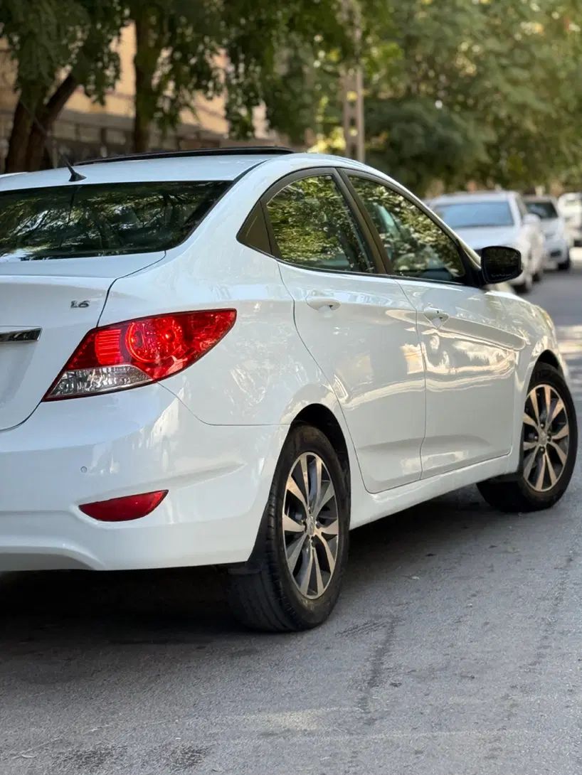هیوندای اکسنت 1.6 لیتر بلو - 2014