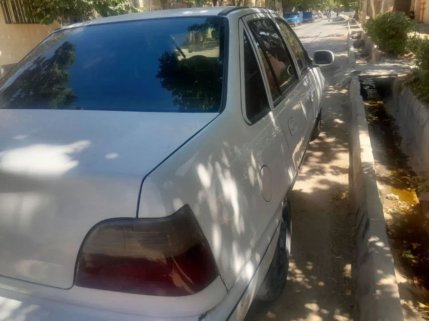 دوو سیلو سدان - 1381