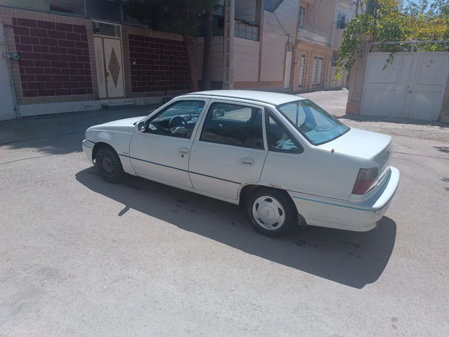 دوو سیلو سدان - 1381