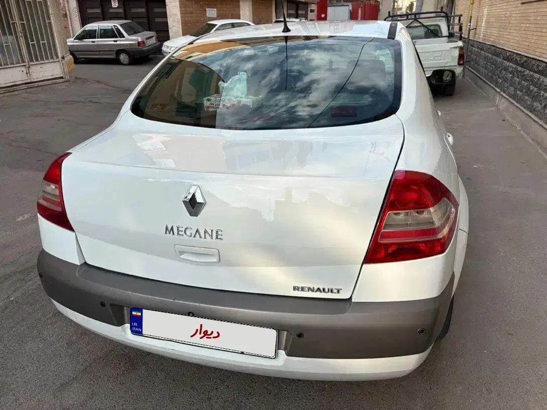 رنو مگان پارس خودرو 2000 - 1392