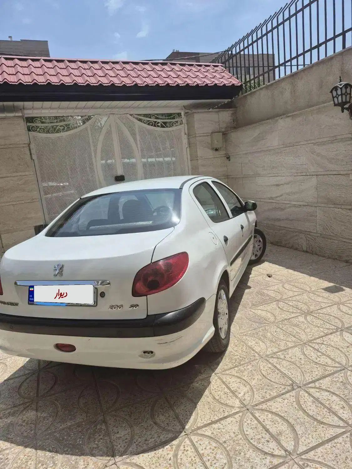 پژو ۲۰۶ صندوق دار v8 - 1395