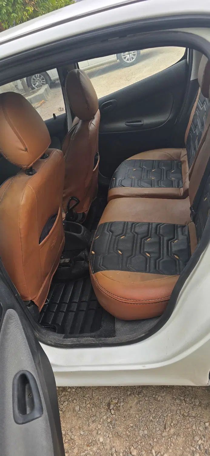 پژو ۲۰۶ صندوق دار v8 - 1394