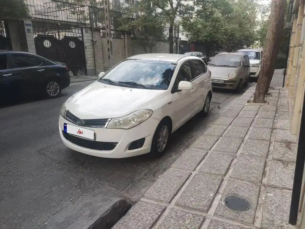 ام وی ام 315 هاچ بک ساده دنده ای - 1393